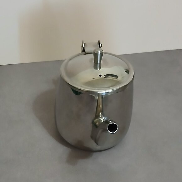 Vollrath Stainless Steel Gooseneck 8oz Teapot - Picture 4 of 6